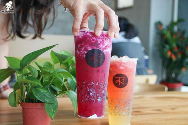 不二茶铺代理赚不赚钱?代理不二茶铺一个月能赚多少钱?