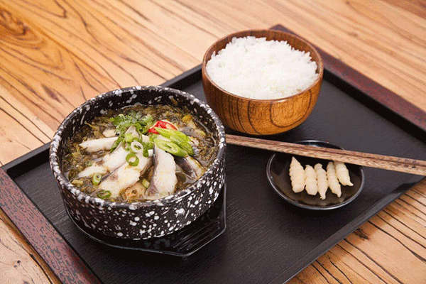 撒椒鱼酸菜鱼米饭加盟