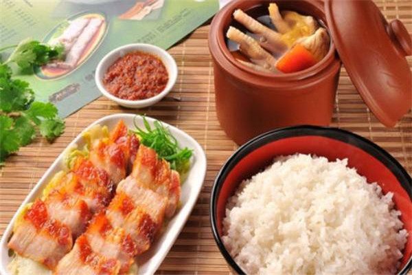 济南八仟客速食加盟需要多少钱，八仟客美味吗？