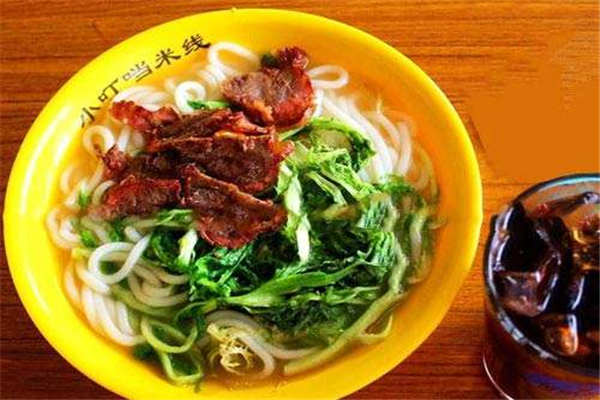 选择小叮当米线馆代理如何?小叮当米线馆一年收益是多少?