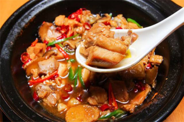 小厨黄焖鸡收益大吗?代理小厨黄焖鸡可以赚钱吗?
