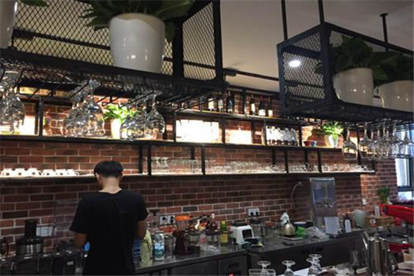 经营一家伊诺咖啡需要多少钱?伊诺咖啡的投资非常大吗?