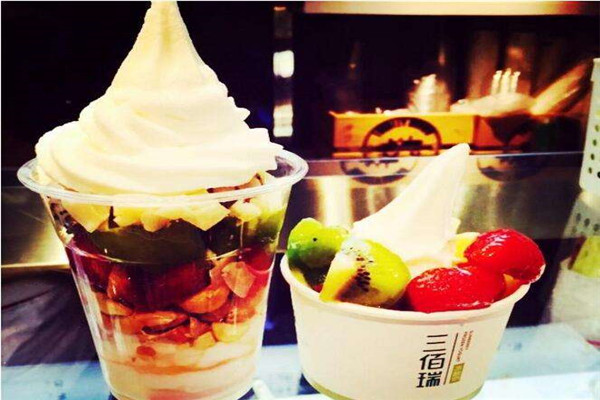 三佰瑞冻酸奶加盟店