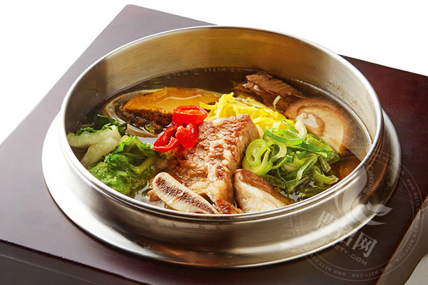 米肠汤饭韩国料理