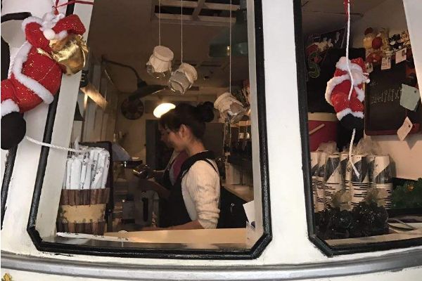 下一站奶茶店加盟费是多少？下一站加盟条件是什么？