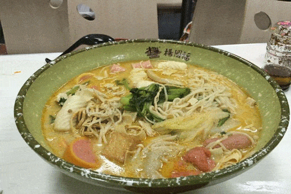 杨国福麻辣烫县级加盟费