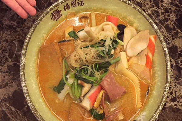 开杨国福麻辣烫赚钱吗