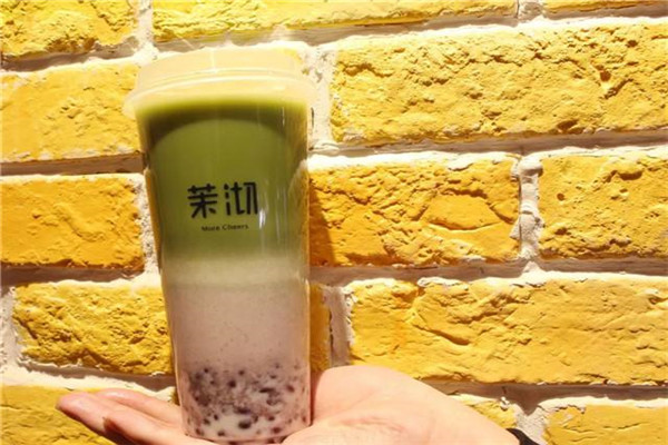 开茉沏奶茶赚钱吗