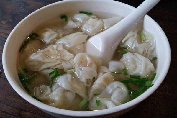 范聪明脆皮馄饨加盟