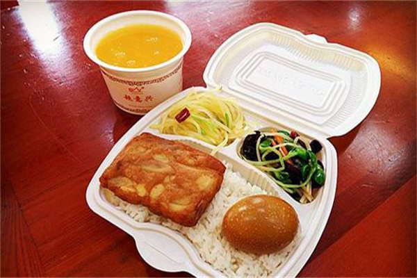 济南八仟客快餐加盟费多少