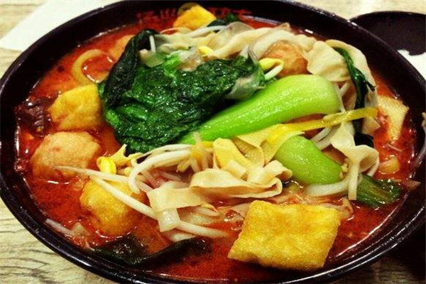 小夫妻麻辣烫年收入