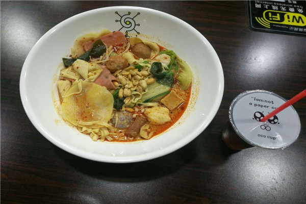 加盟太阳系麻辣烫多少钱
