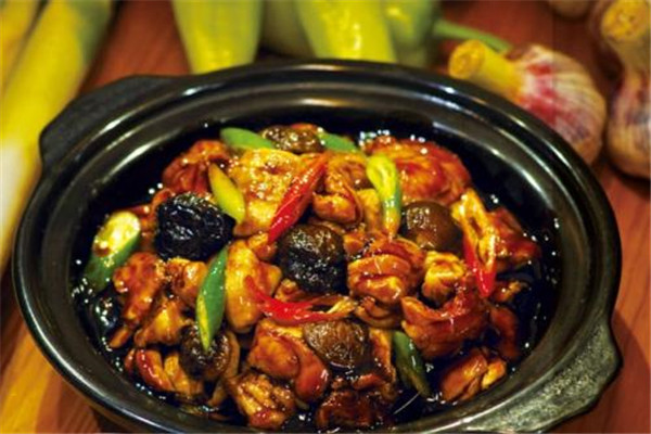 食必思黄焖鸡总部在哪