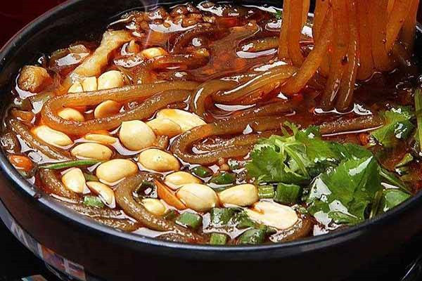 杨大憨酸辣粉总公司在哪