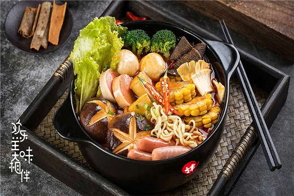 欢乐麻辣拌加盟店