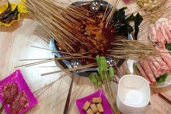 王婆串串加盟费多少钱