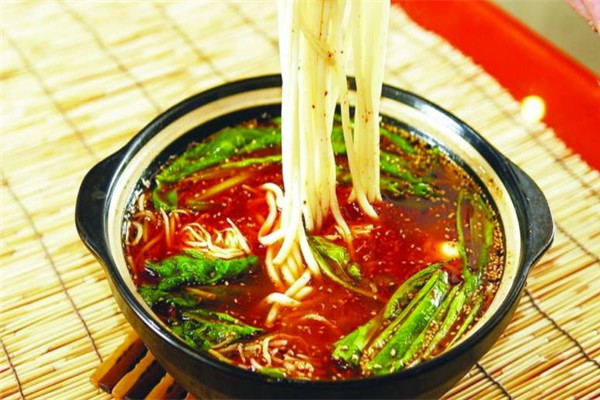 阿妈记忆过桥米线