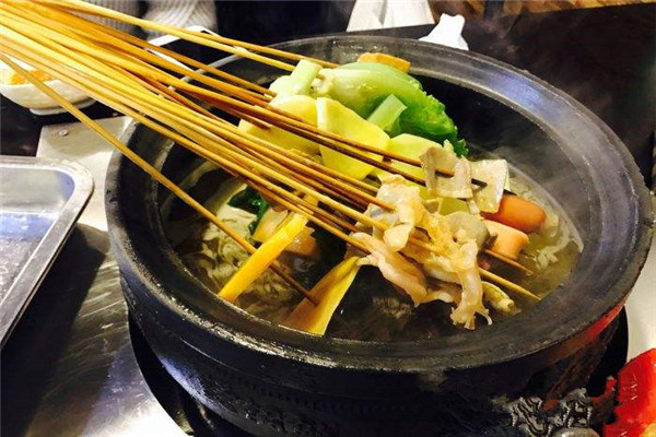 屋头串串香加盟费用