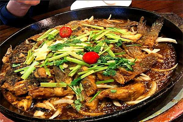 伴鱼伴蛙炭烤鱼蛙