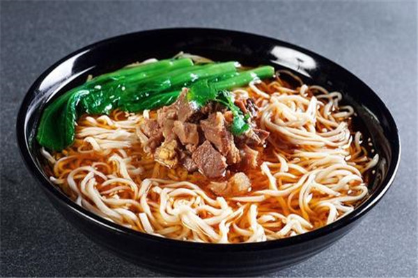 李先生到底能不能加盟