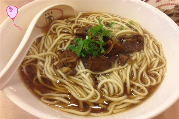 李先生牛肉面加盟利润