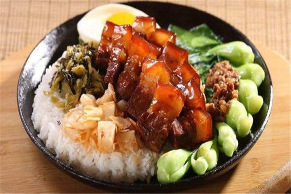 台湾大伯卤肉饭怎么样