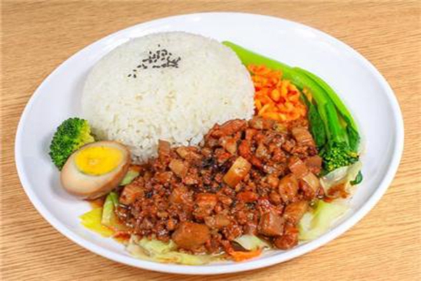 天津阿婆卤肉饭加盟多少钱