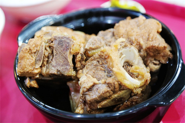 吉食来排骨米饭