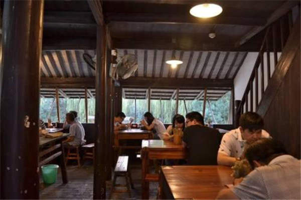 蜀香砂锅王怎么样