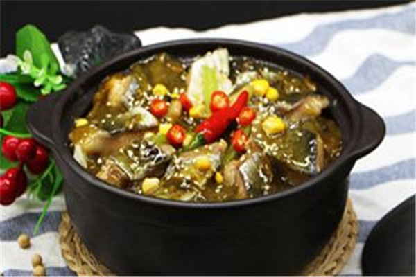 非池中酸菜鱼米饭