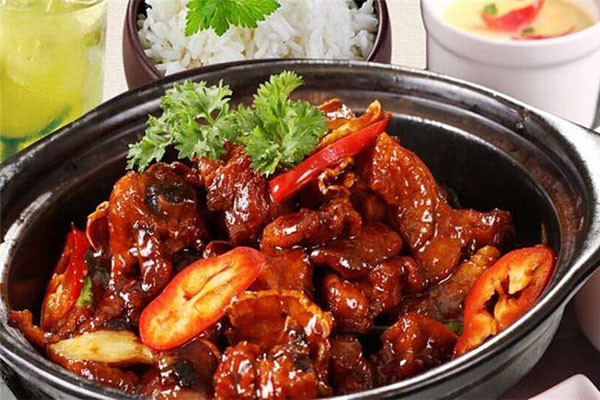 张吉记砂锅饭是真的吗