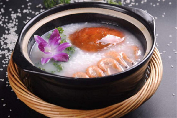 二姐粥铺利润