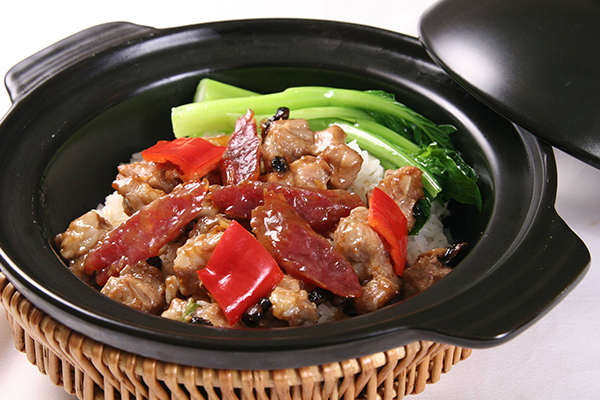 张吉记砂锅饭加盟