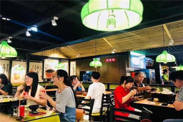 溜溜姐酸湯魚