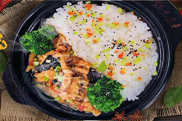 良人伴炒饭小食堂