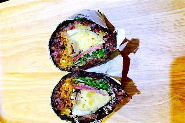 稚米手作饭团总部