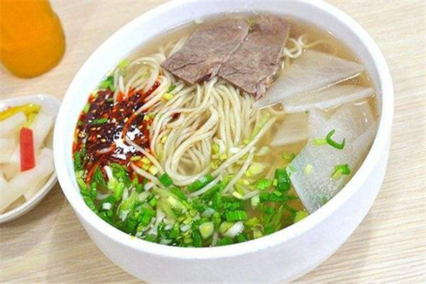 青岛鑫花溪牛肉粉加盟费用多少