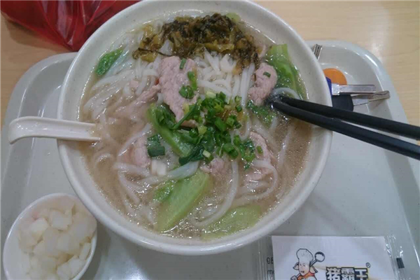 猪霸王土猪生料粉加盟