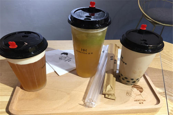 heretea这茶加盟费多少钱