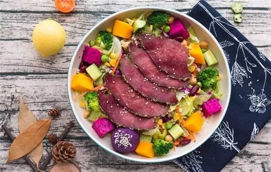 四季轻食加盟费要多少