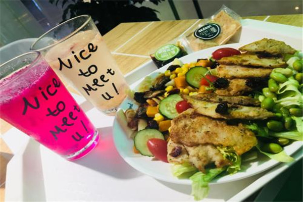 四季轻食属于哪家公司