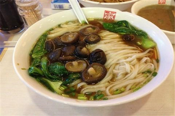 家家长沙米粉加盟店利润大吗