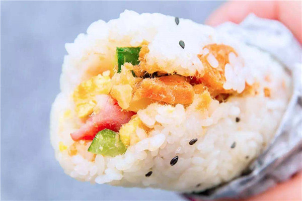 牛团团饭团加盟费