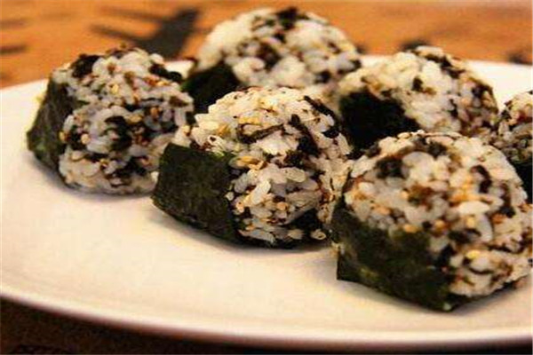 一捧饭团评价