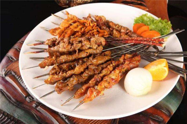 陈钢串串香怎么样挣钱吗