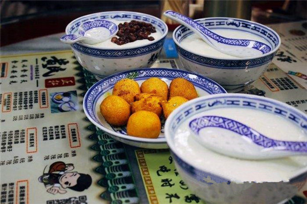 港殿加盟费用