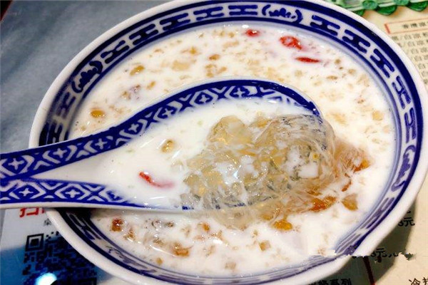 港殿加盟费用