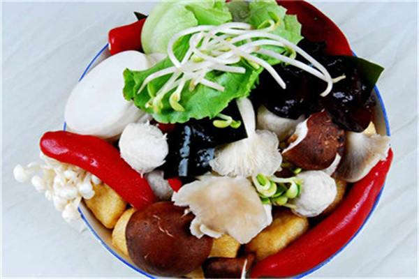 粟记麻辣烫加盟费多少