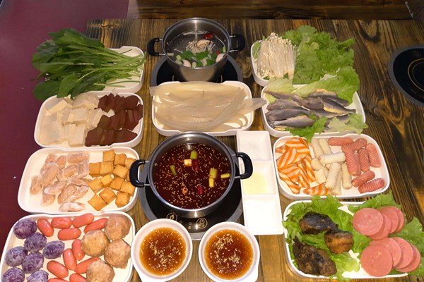 开一家谭鸭血火锅需要多少钱