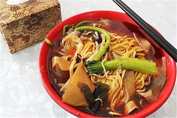 王贵仁麻辣烫加盟费用